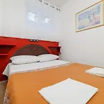 Malerisches Mit Traumhaften Meerblick, Grillplatz, Garten, Waschmaschine * Нови-Винодолски