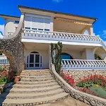 Malerisches Mit Traumhaften Meerblick, Grillplatz, Garten, Waschmaschine Апартаменты Нови-Винодолски