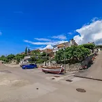 Апартаменты Malerisches Mit Traumhaften Meerblick, Grillplatz, Garten, Waschmaschine *