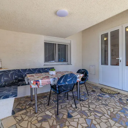 Malerisches Mit Traumhaften Meerblick, Grillplatz, Garten, Waschmaschine Apartment *