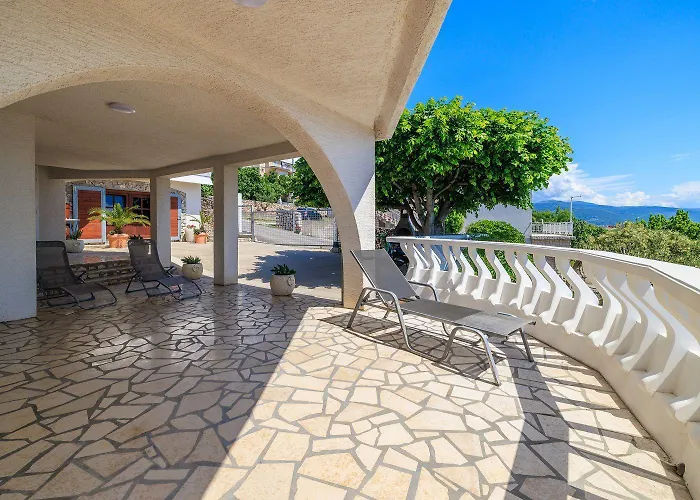 Malerisches Mit Traumhaften Meerblick, Grillplatz, Garten, Waschmaschine * Novi Vinodolski