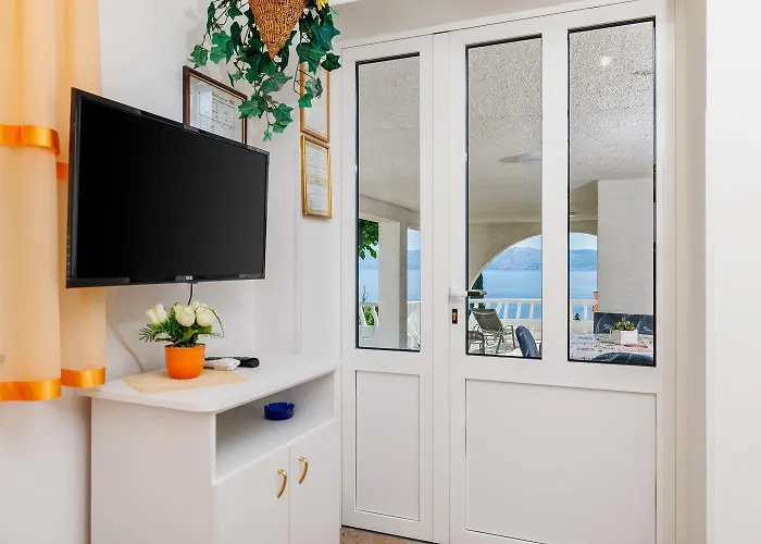 Malerisches Mit Traumhaften Meerblick, Grillplatz, Garten, Waschmaschine Apartman